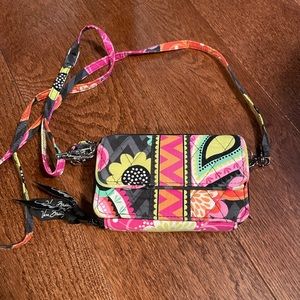 Vera Bradley Wristlet in Ziggy Zinnia